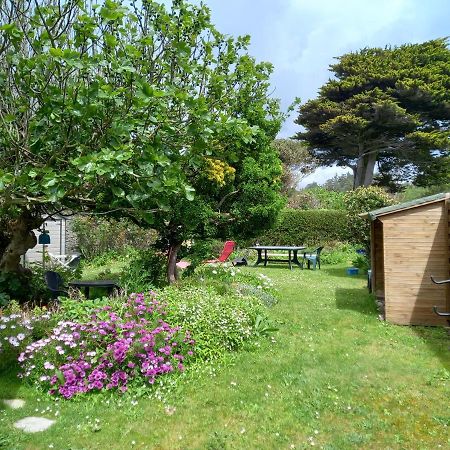 Maison De Vacances A La Plage Saint-Nic Exteriér fotografie